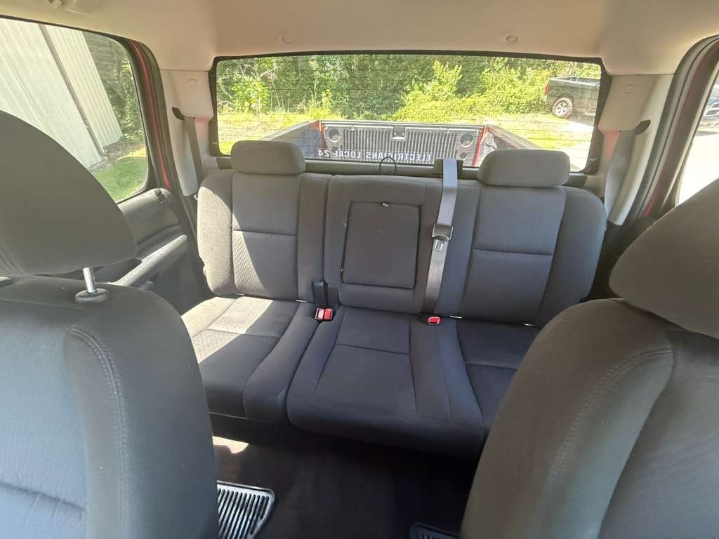 2013 Chevrolet Silverado 1500 - $8,500
