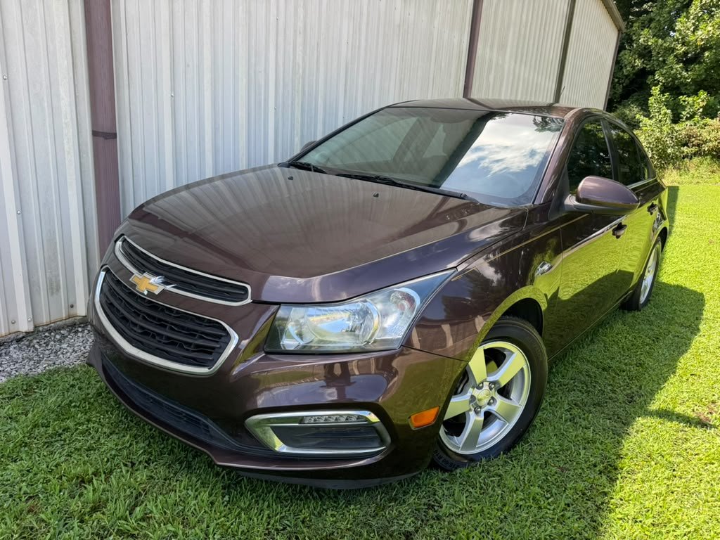 2015 Chevrolet Cruze - $4,500