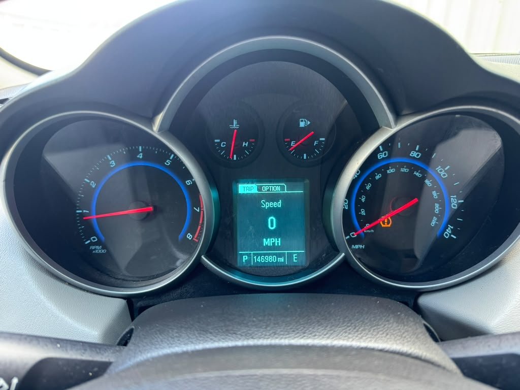 2015 Chevrolet Cruze - $4,500