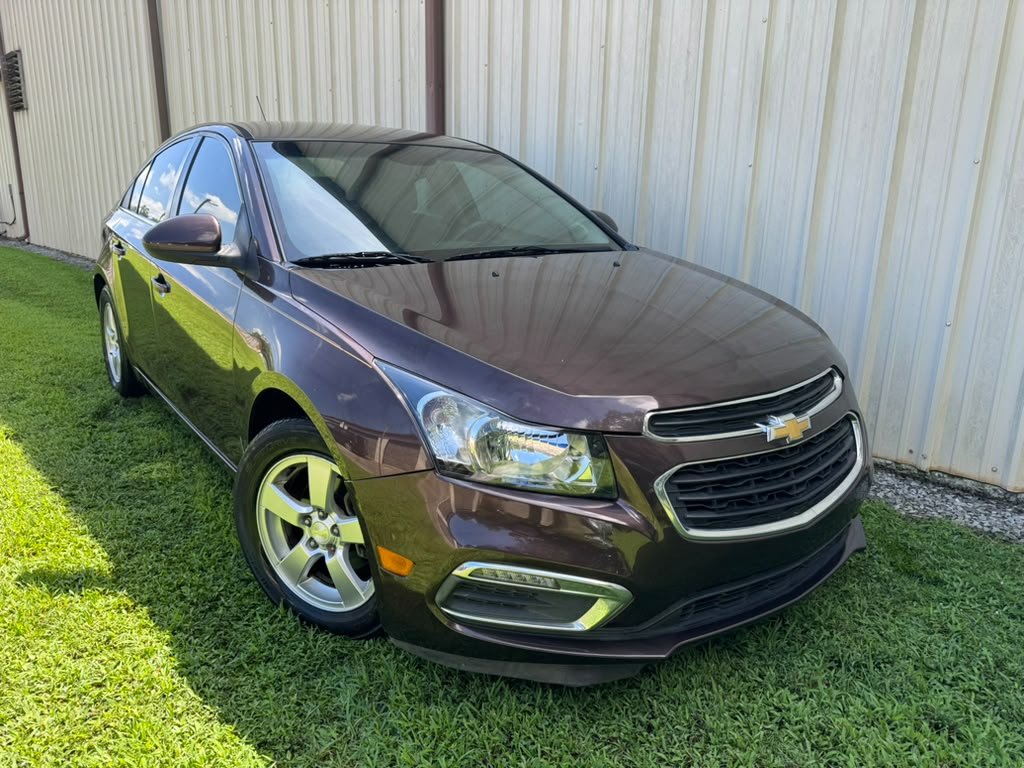 2015 Chevrolet Cruze - $4,500