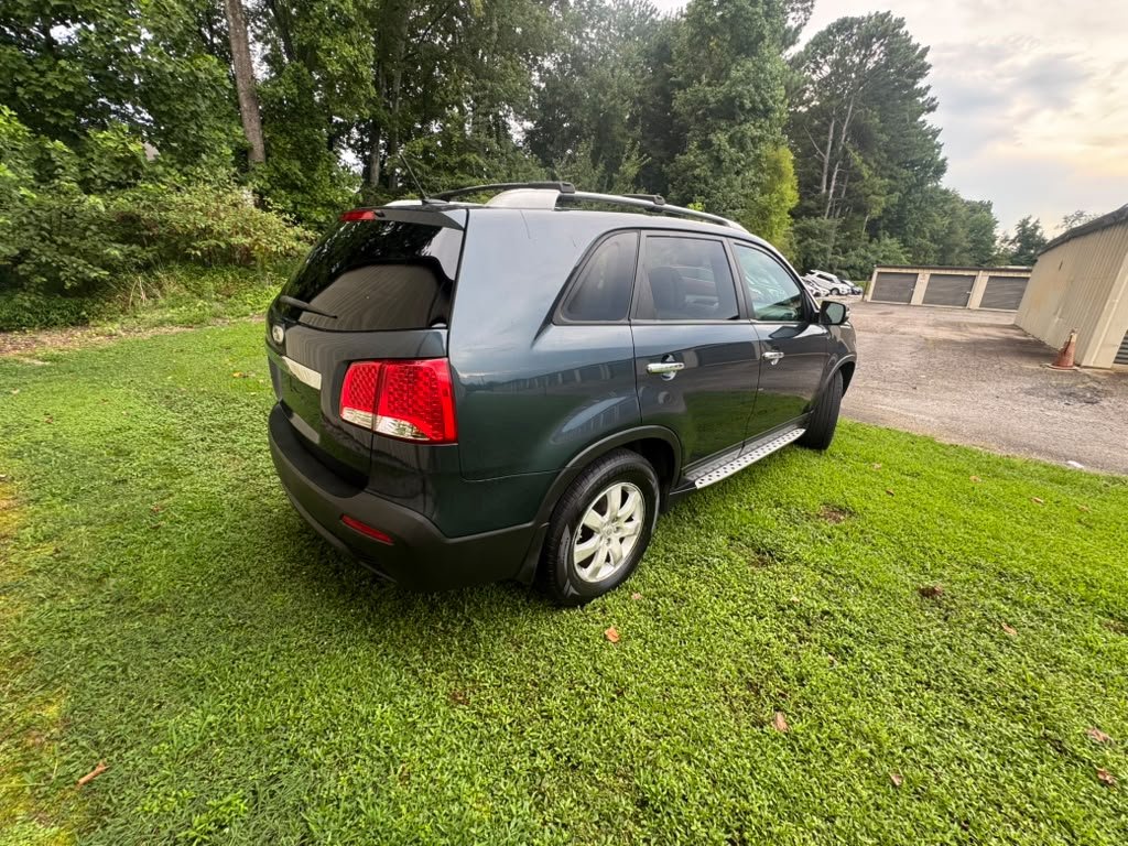 2011 Kia Sorento - $4,500