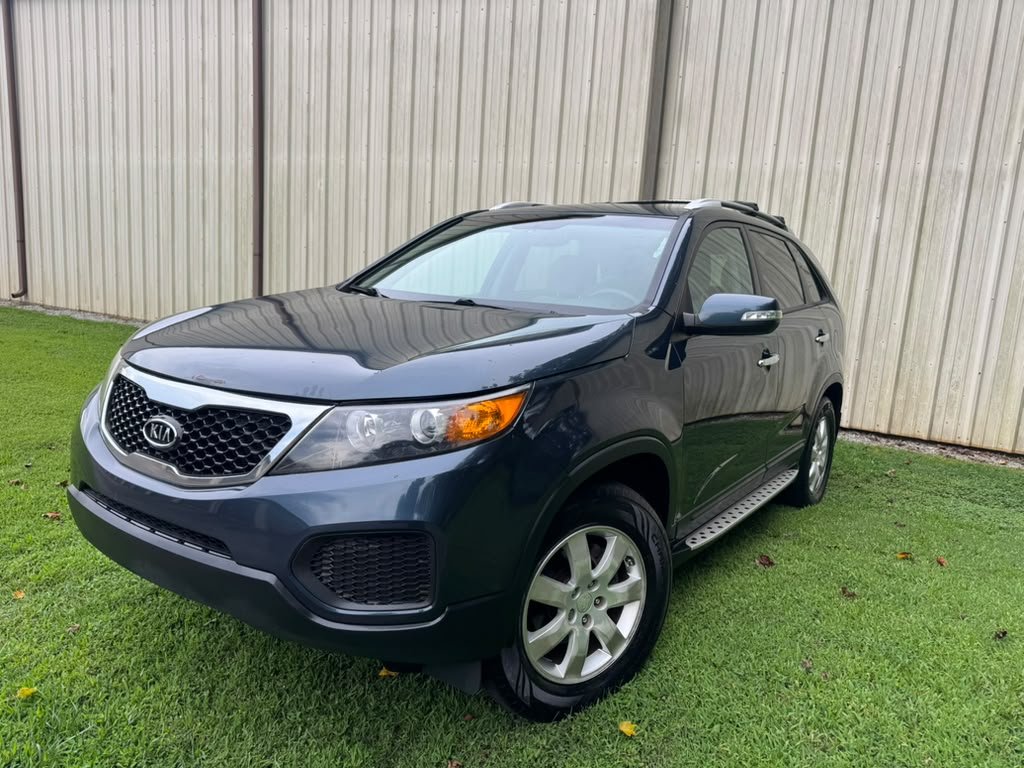 2011 Kia Sorento - $4,500