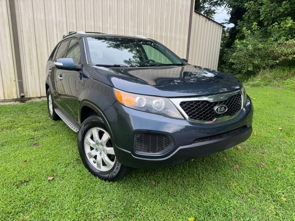 2011 Kia Sorento - $4,500