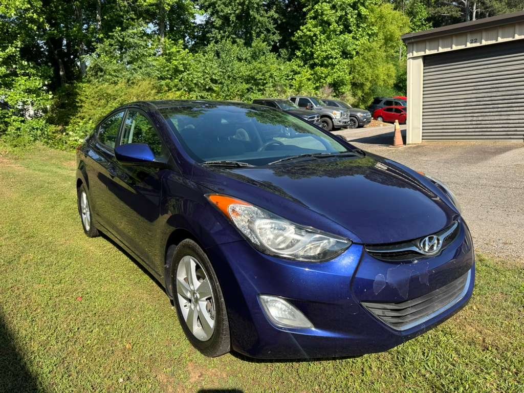2013 Hyundai Elantra - $3,700