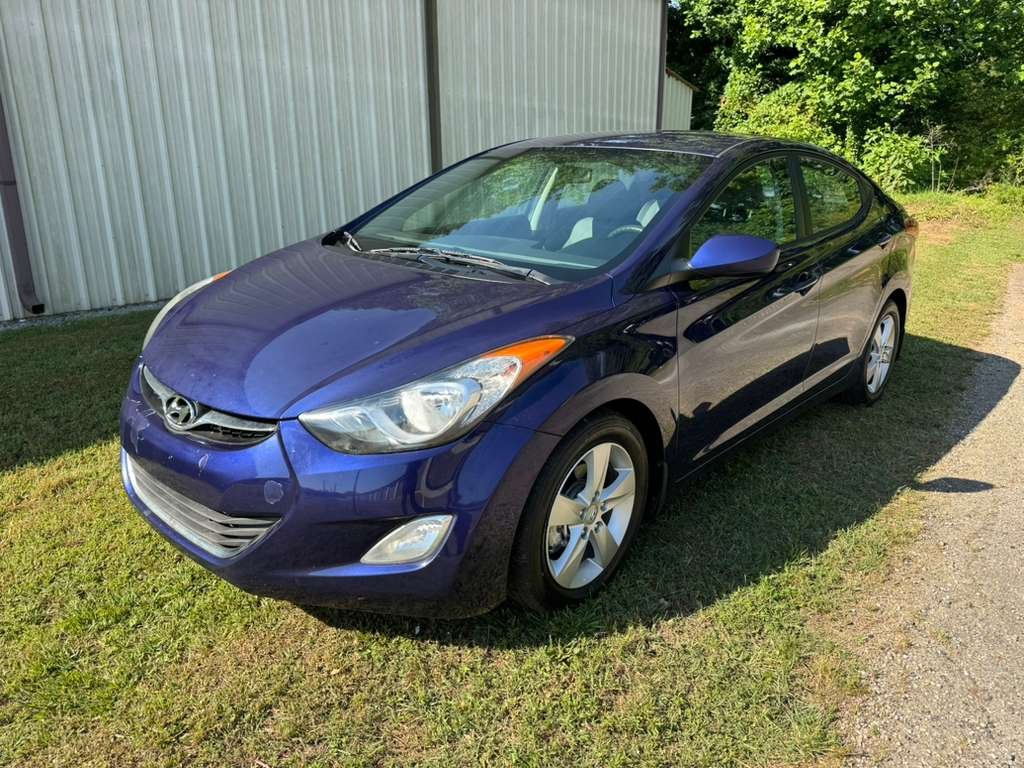 2013 Hyundai Elantra - $3,700
