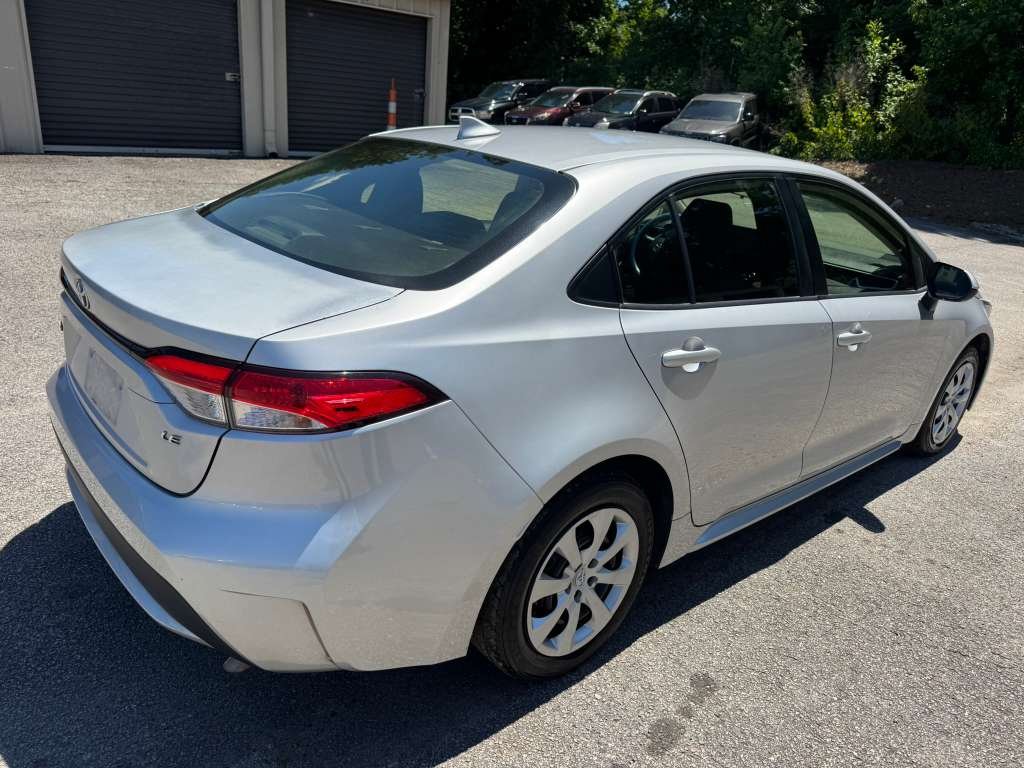 2021 Toyota Corolla - $12,300