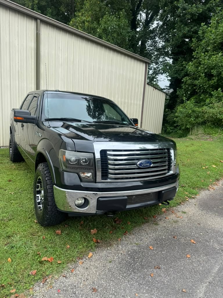 2013 Ford F150 - $13,500