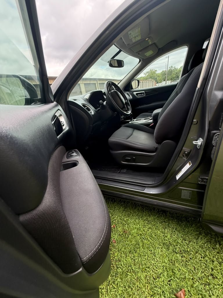 2017 Nissan Pathfinder