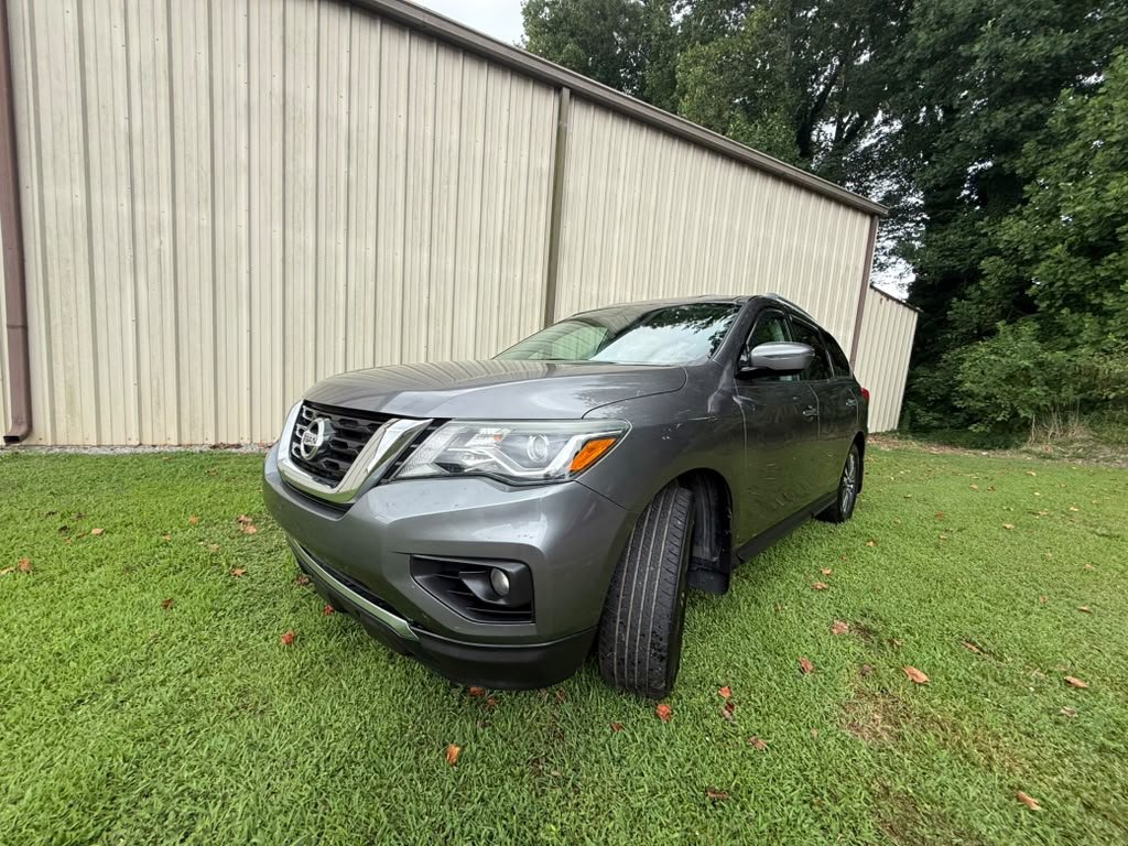 2017 Nissan Pathfinder