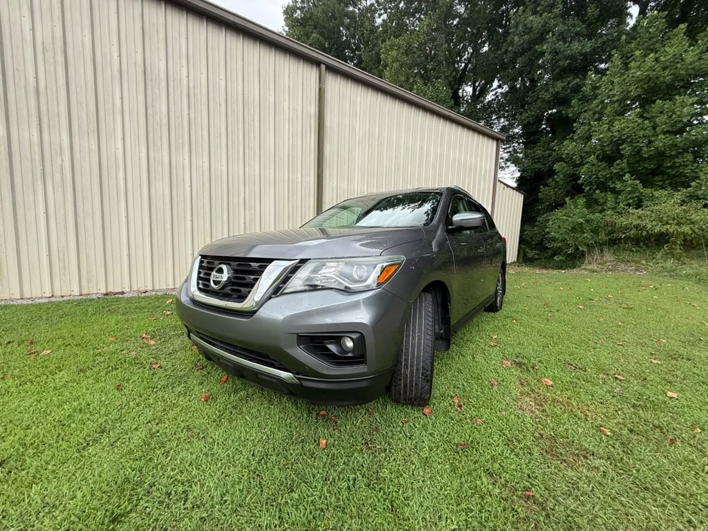 2017 Nissan Pathfinder