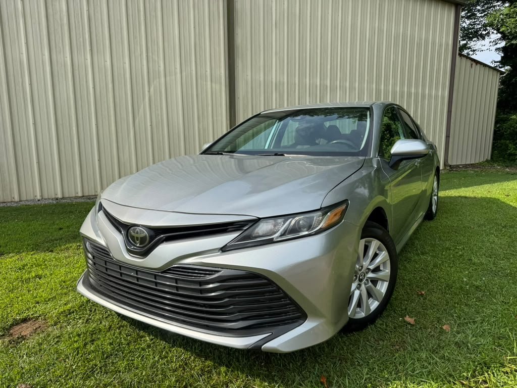 2019 Toyota Camry - $13,000