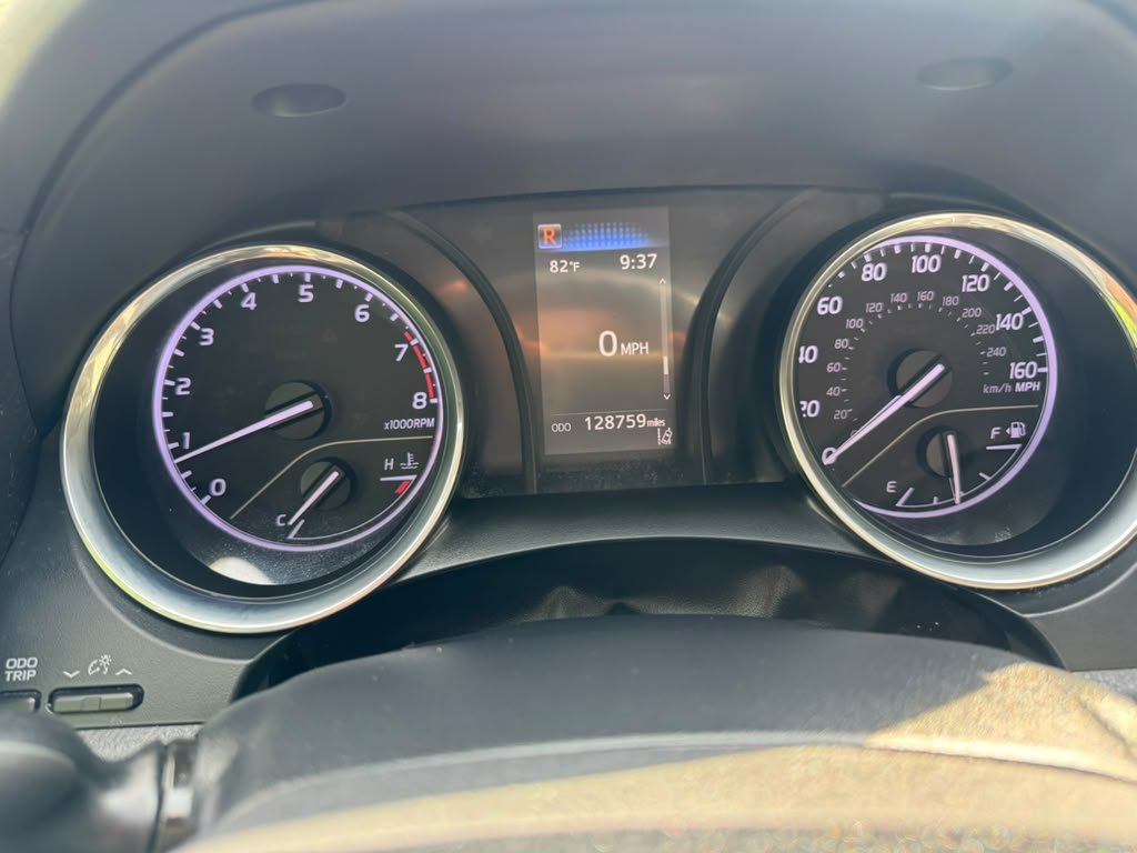 2019 Toyota Camry - $13,000