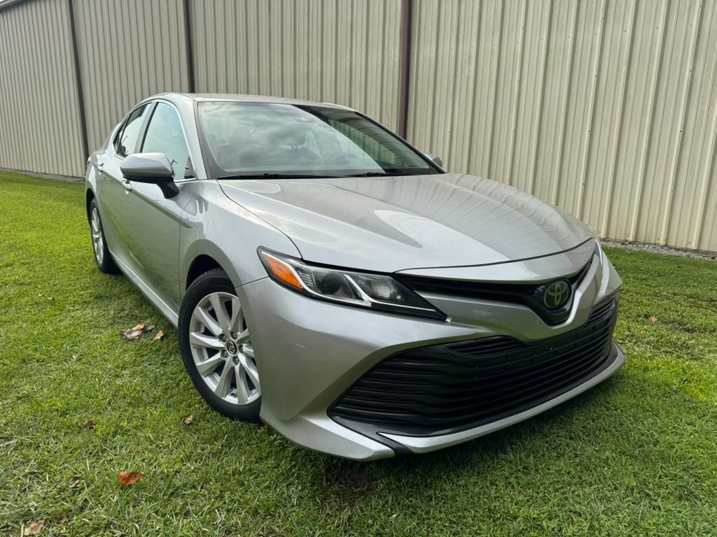 2019 Toyota Camry - $13,000