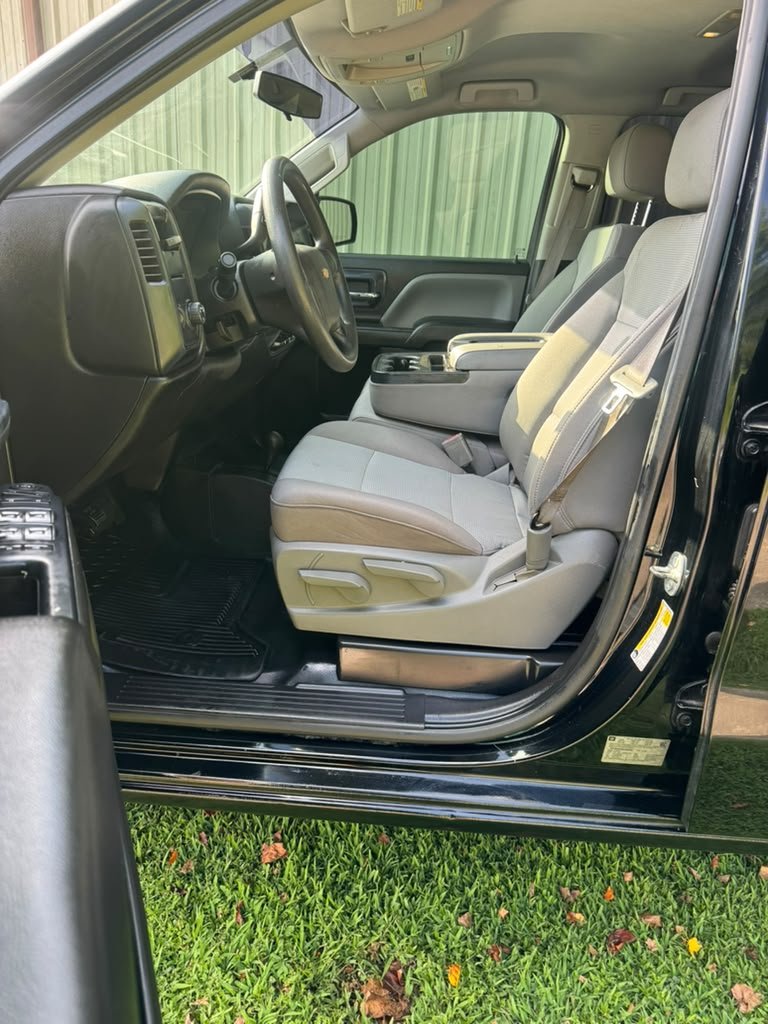 2016 Chevrolet Silverado 1500 - $13,500