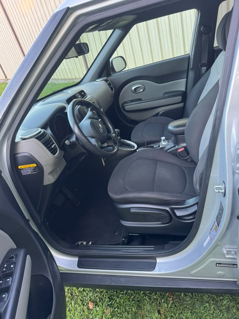 2016 Kia Soul - $4,400