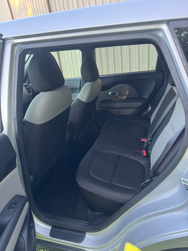 2016 Kia Soul - $4,400