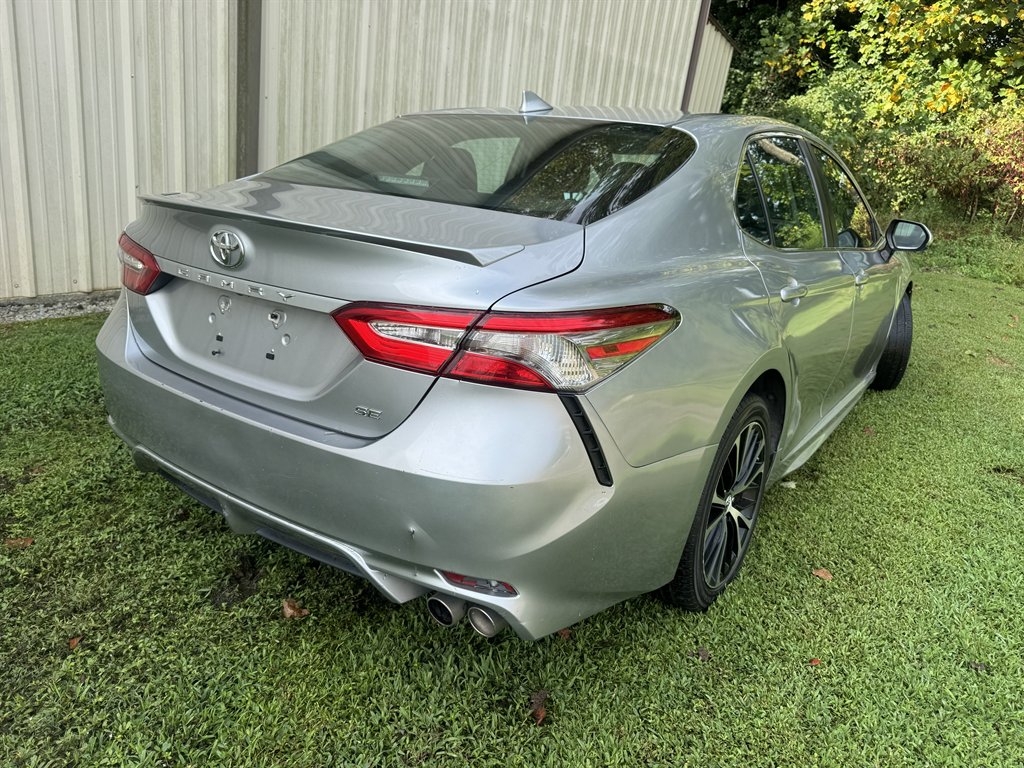 2019 Toyota Camry - $14,500