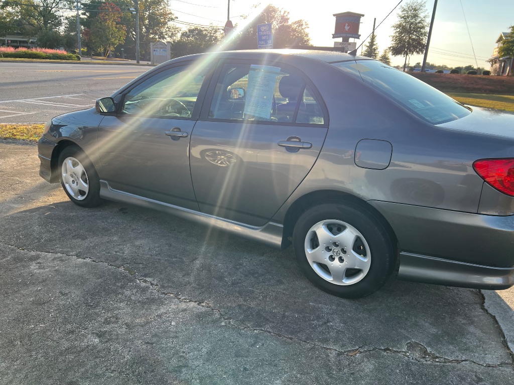 2005 Toyota Corolla - $3,800