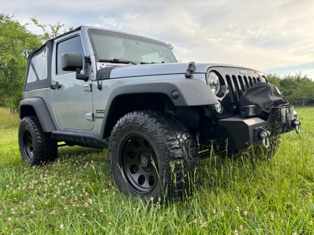 2015 Jeep Wrangler - $16,500