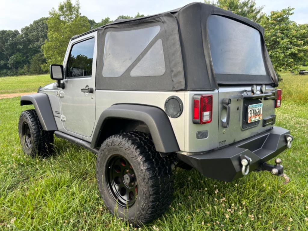 2015 Jeep Wrangler - $16,500