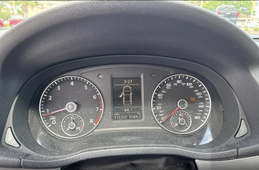 2012 Volkswagen Passat SE photo