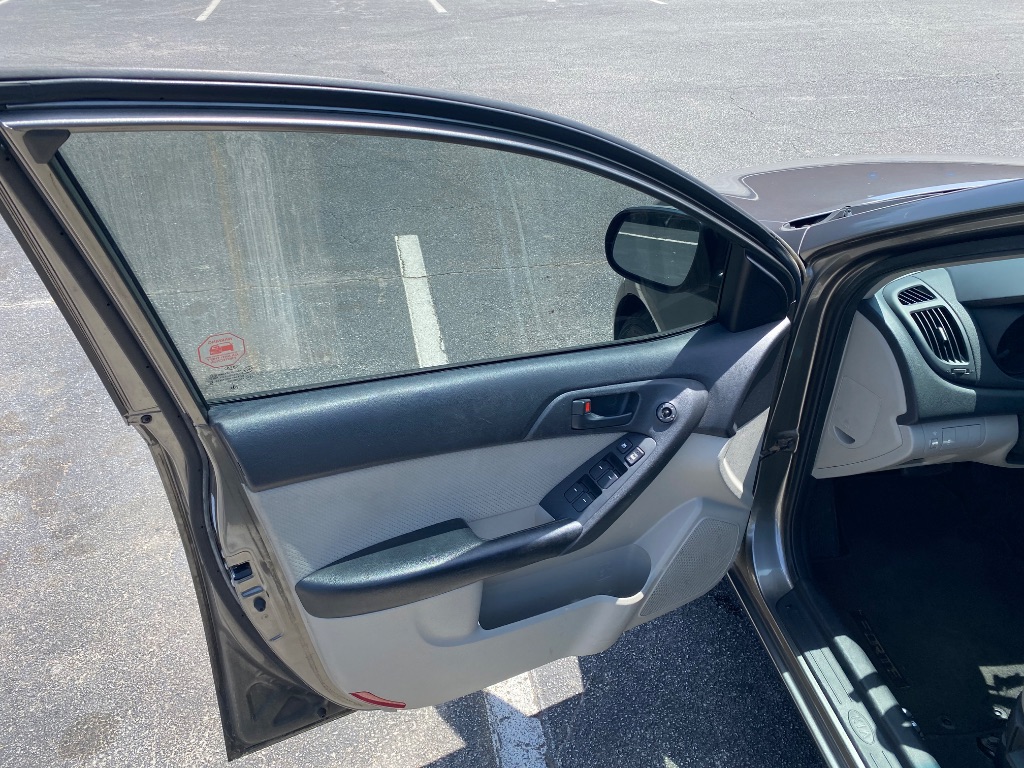 2011 Kia Forte EX photo