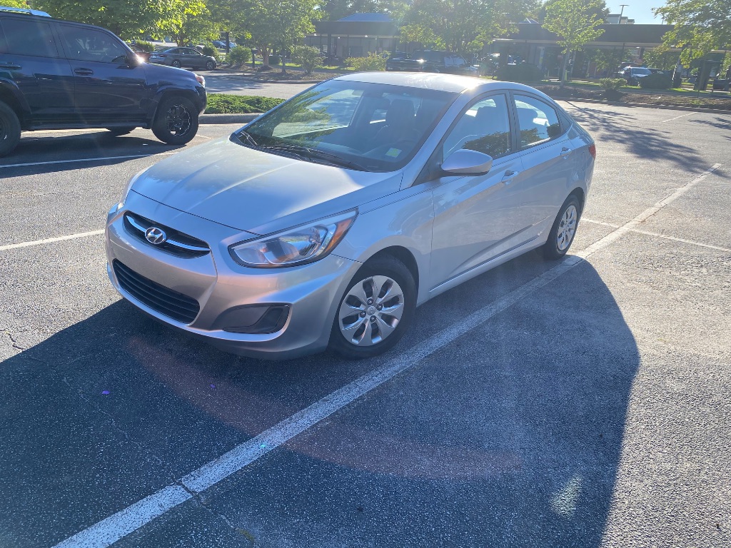 2015 Hyundai Accent GLS photo