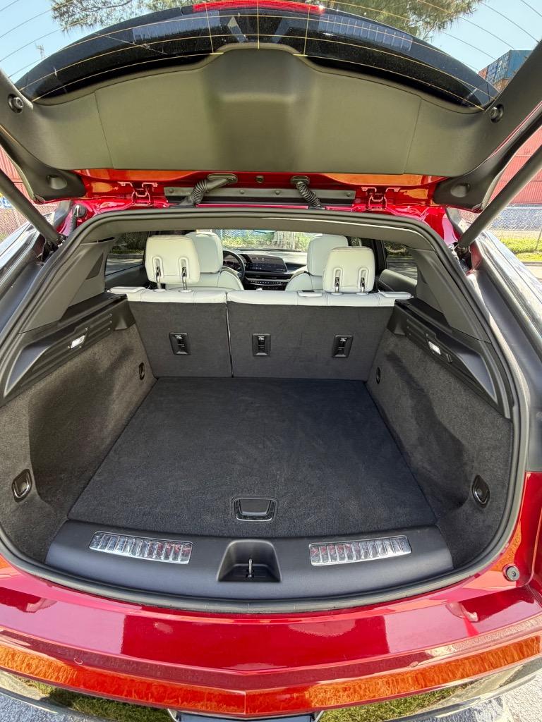 2025 Cadillac XT4