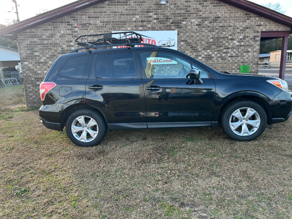 2014 Subaru Forester 2.5i Premium photo