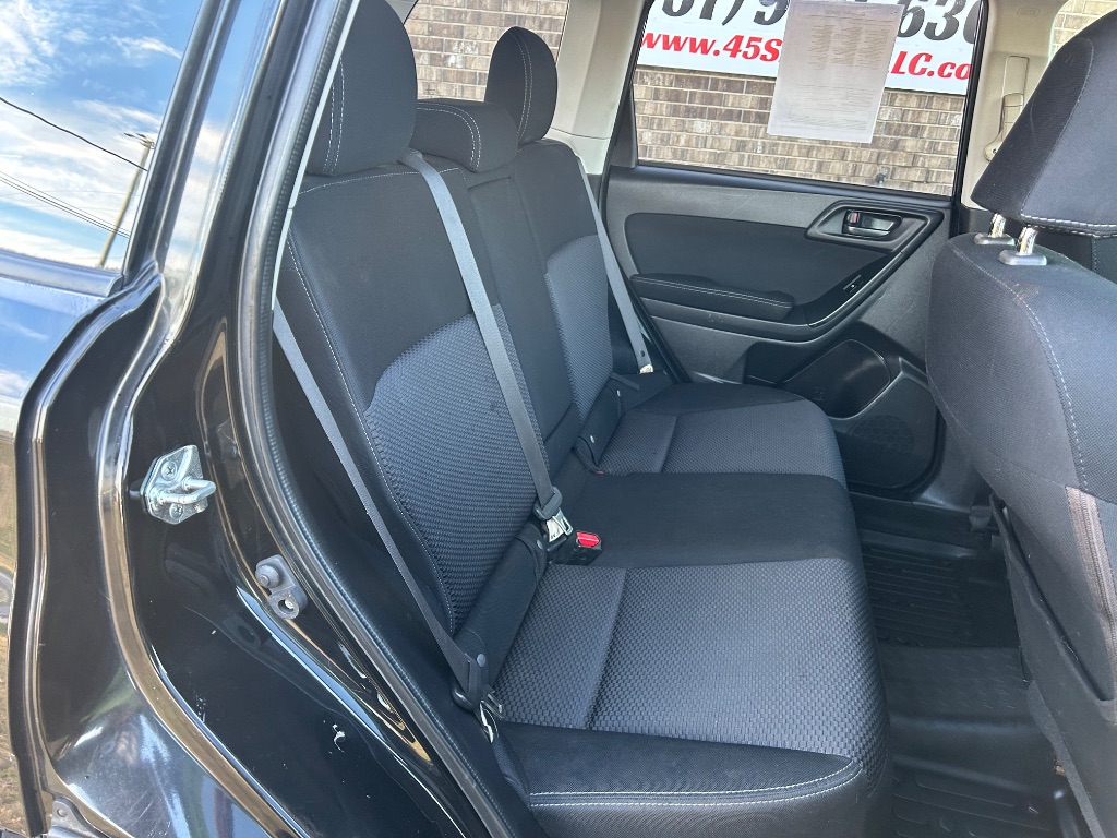 2014 Subaru Forester 2.5i Premium photo