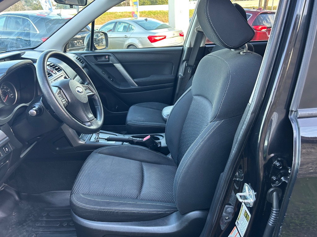 2014 Subaru Forester 2.5i Premium photo