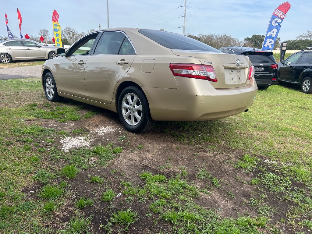 2011 Toyota Camry photo
