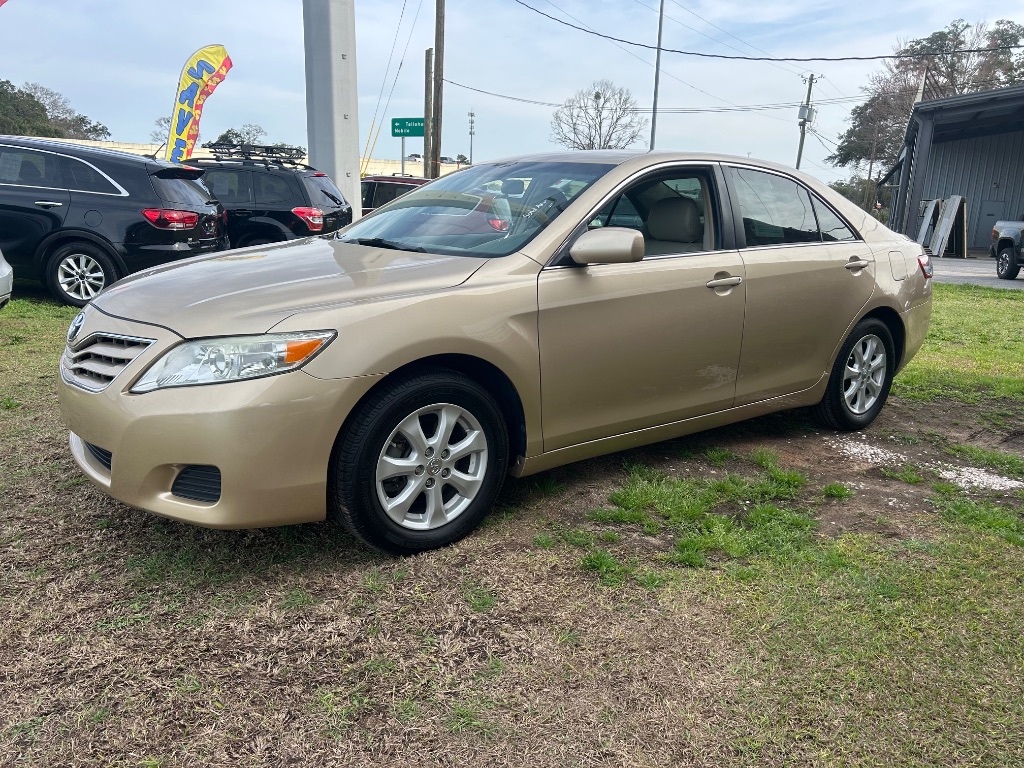 2011 Toyota Camry photo