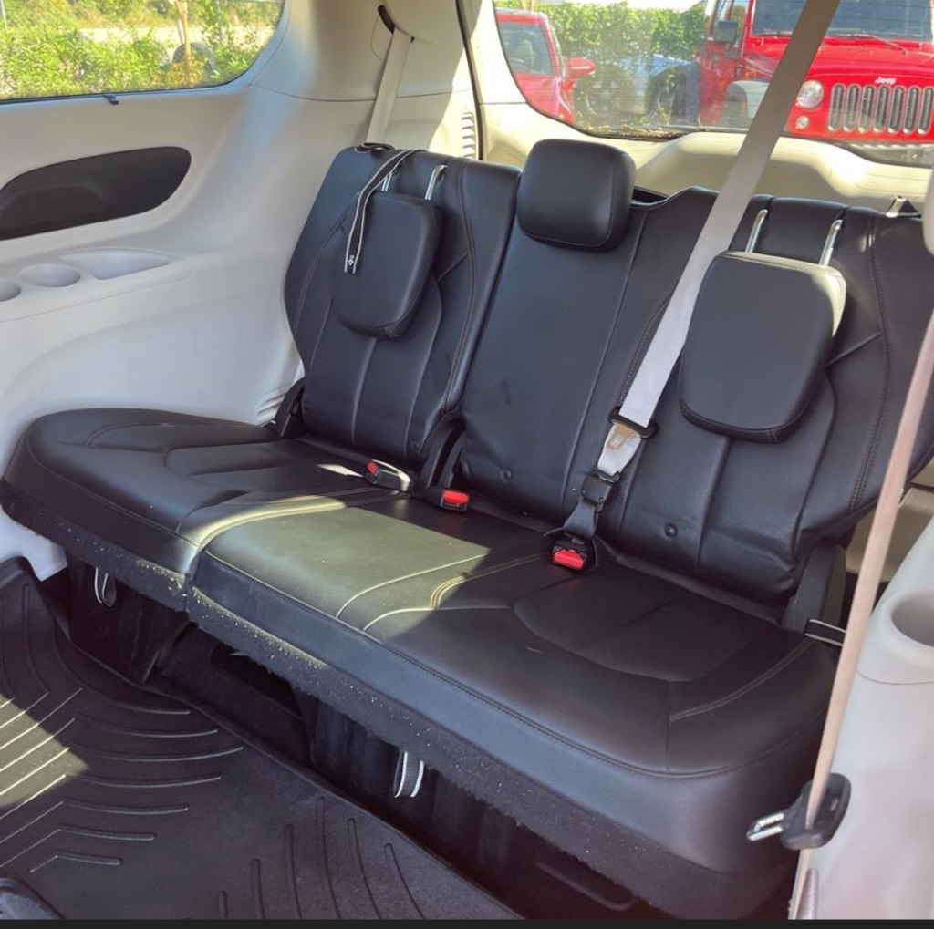 2018 Chrysler Pacifica Touring L photo