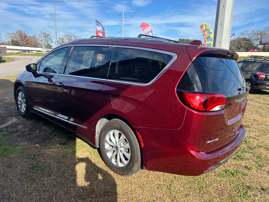 2018 Chrysler Pacifica Touring L photo
