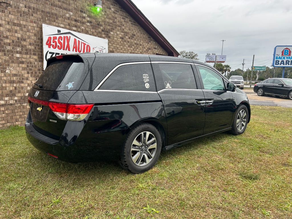 2014 Honda Odyssey Touring photo