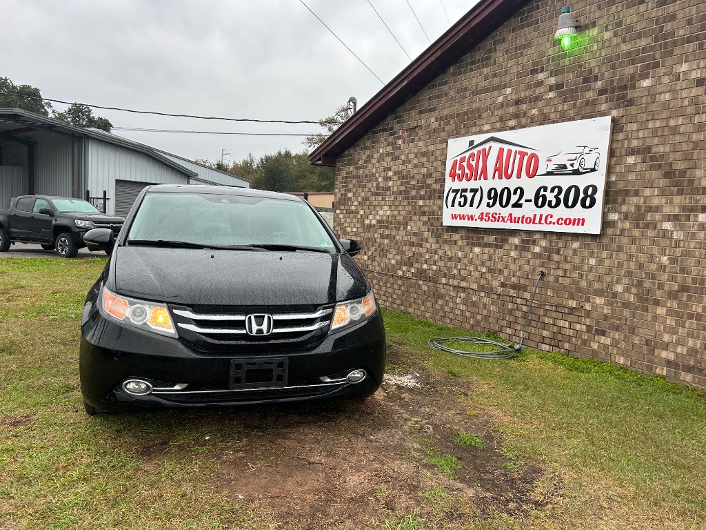 2014 Honda Odyssey Touring photo