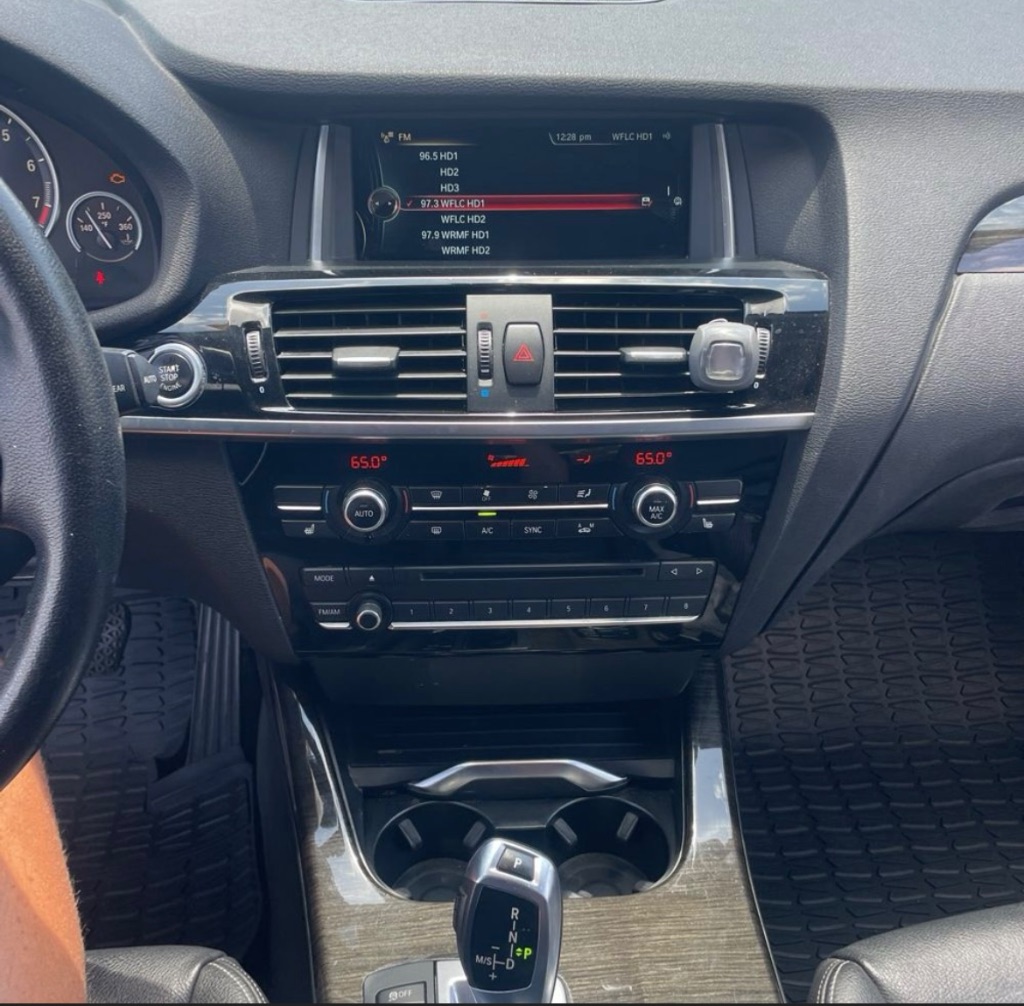 2015 BMW X3 xDrive28i photo