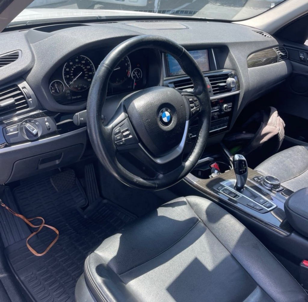 2015 BMW X3 xDrive28i photo