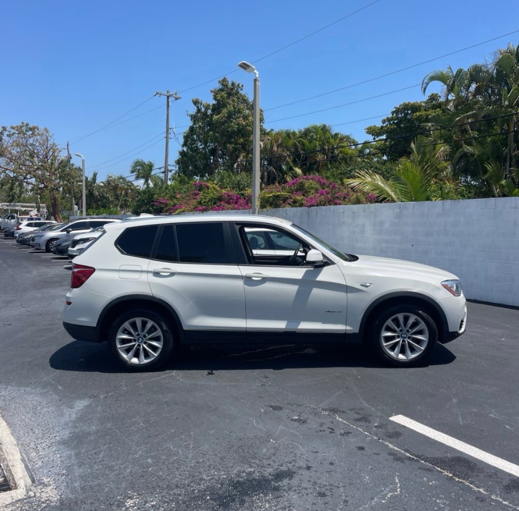 2015 BMW X3 xDrive28i photo