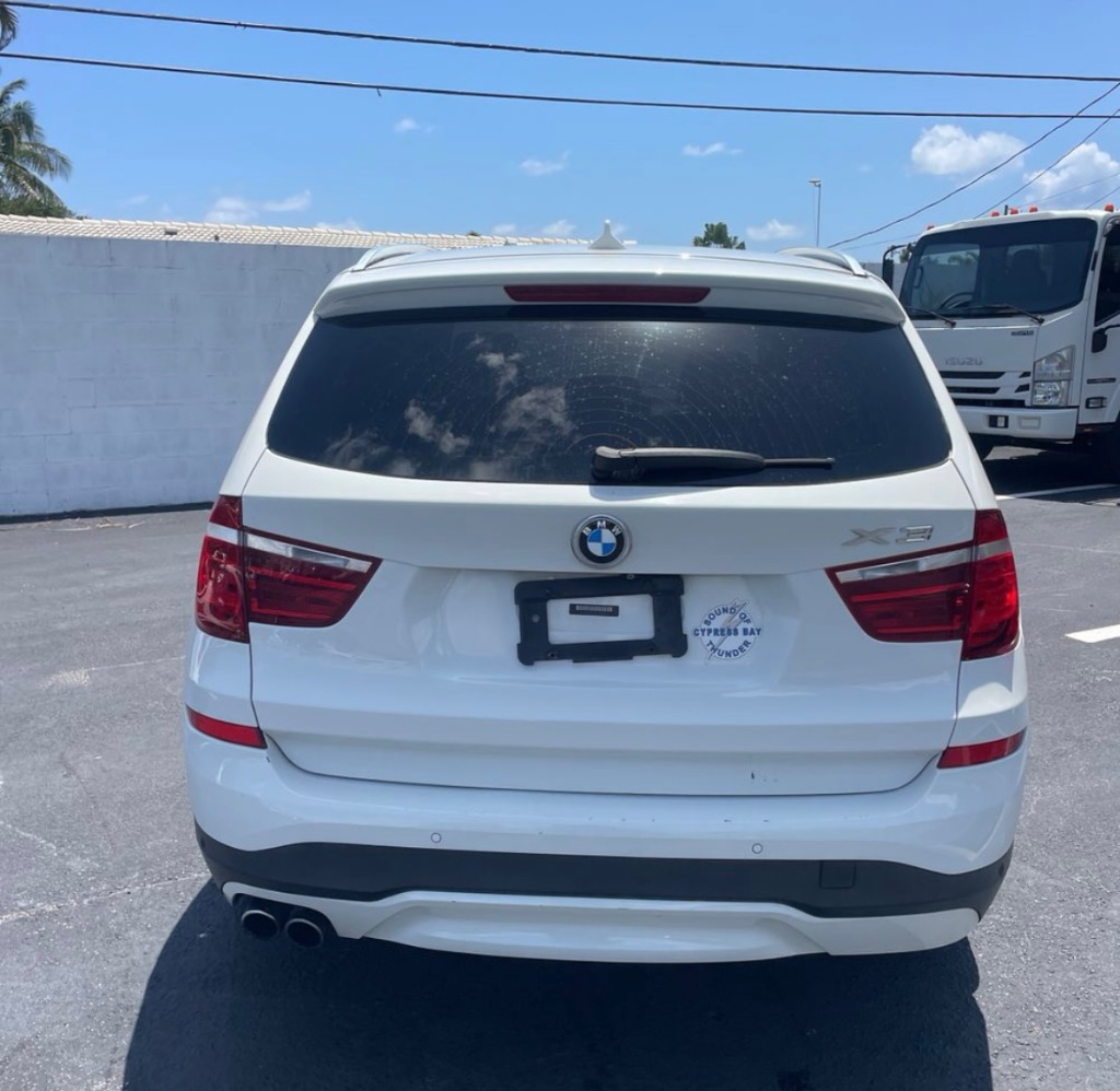 2015 BMW X3 xDrive28i photo