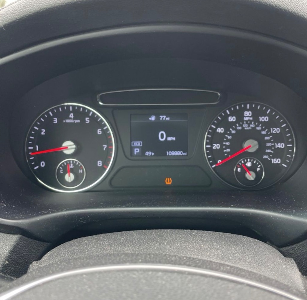 2020 Kia Sorento LX photo