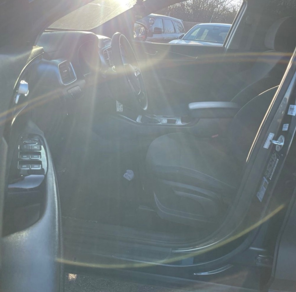 2020 Kia Sorento LX photo