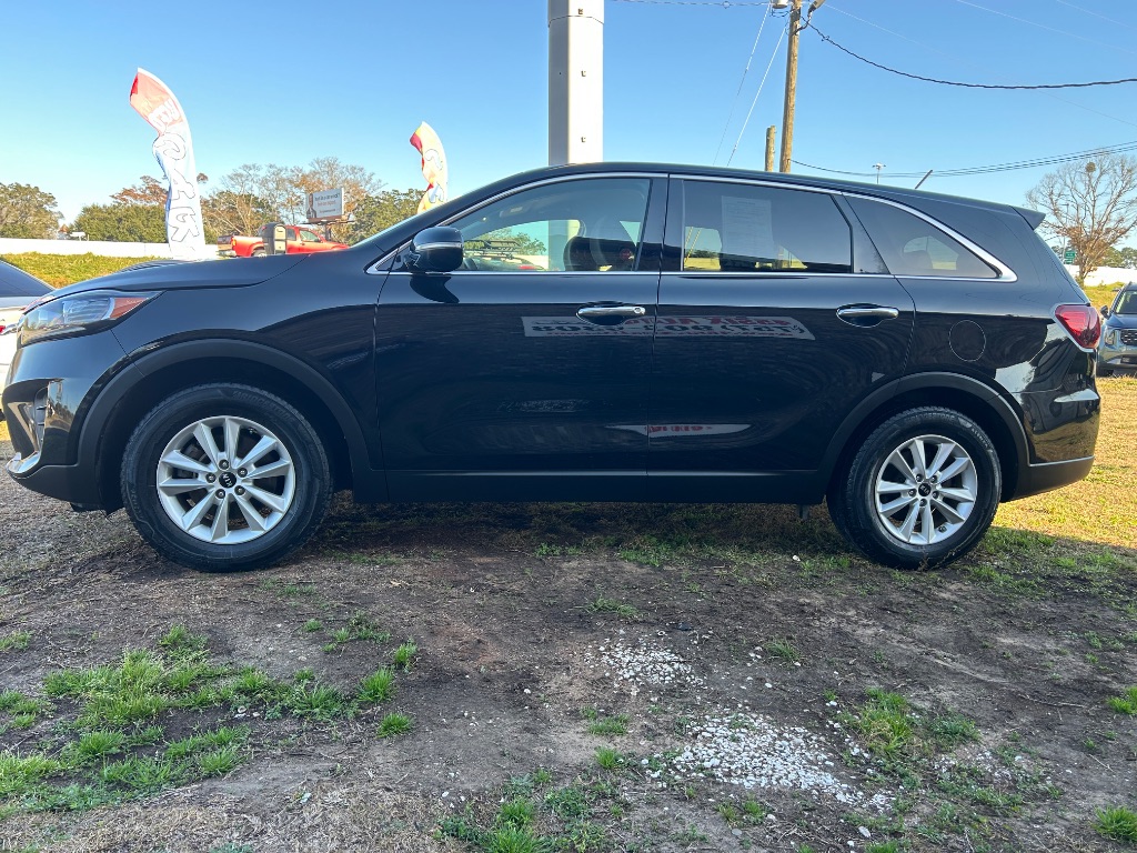 2020 Kia Sorento LX photo