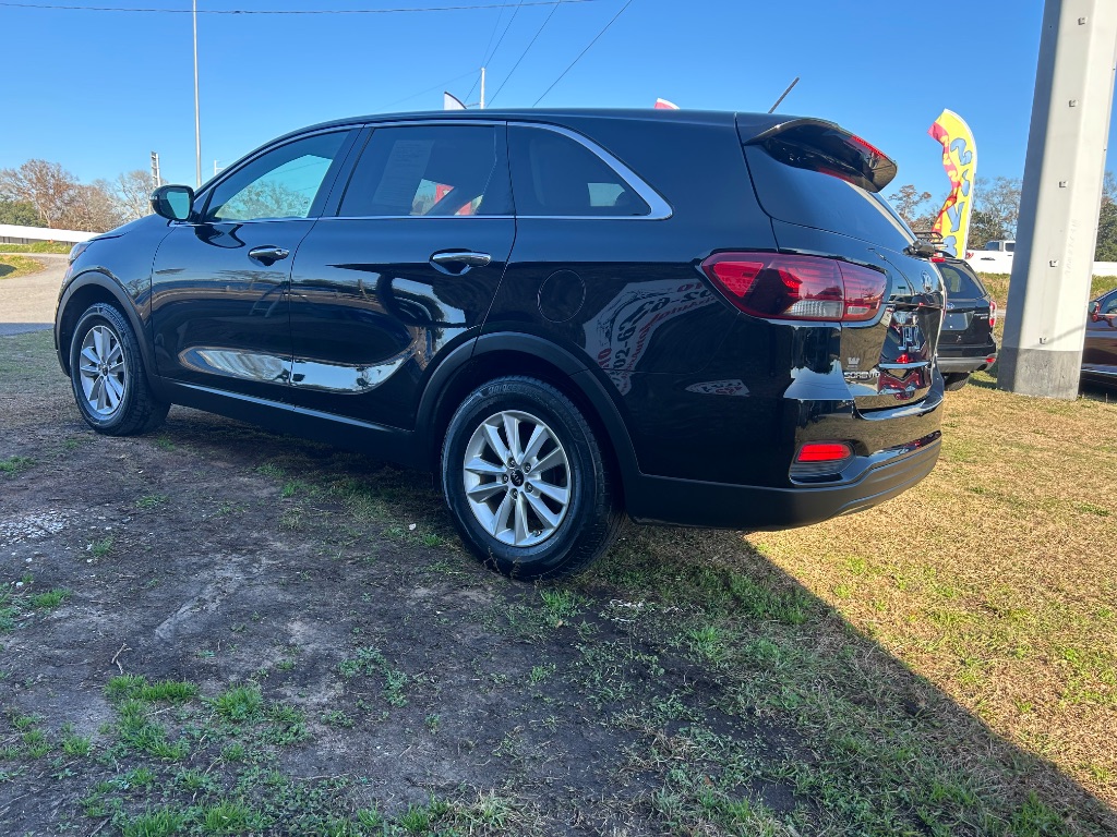 2020 Kia Sorento LX photo