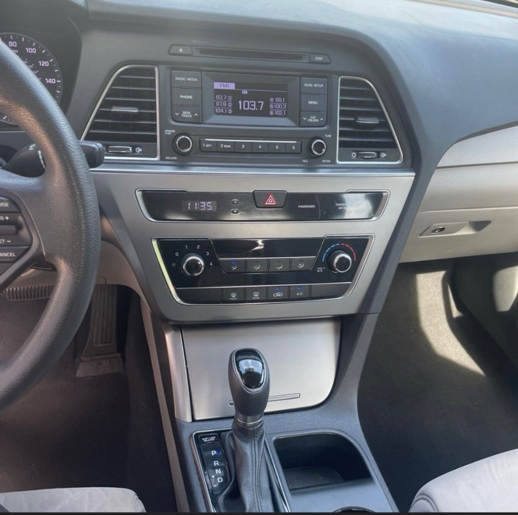2017 Hyundai Sonata photo