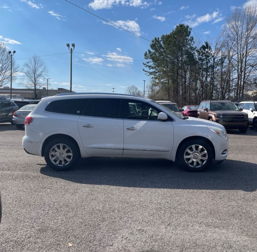 2017 Buick Enclave Premium photo