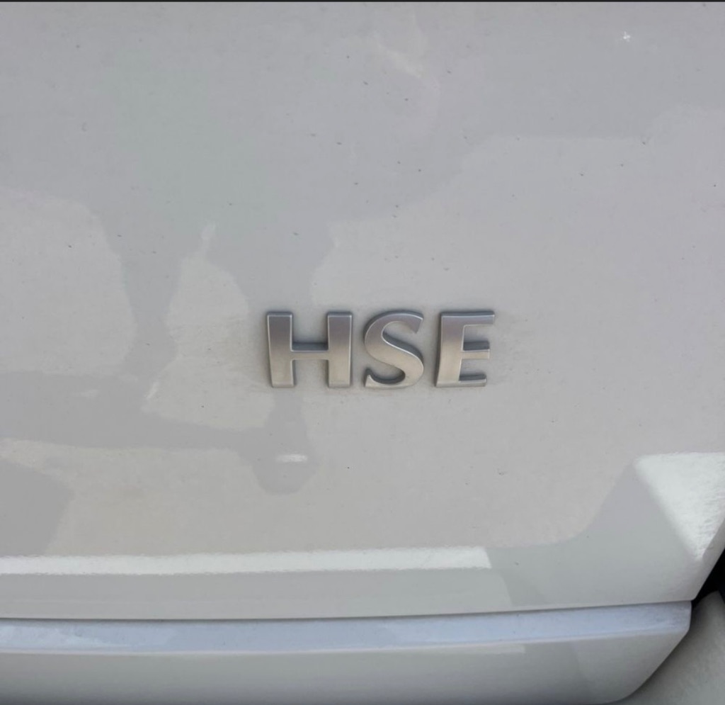 2011 Land Rover Range Rover HSE photo