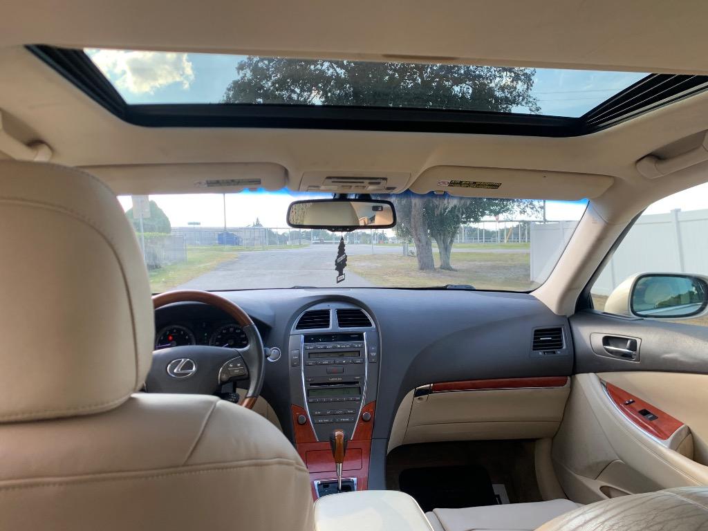 2010 Lexus ES - $5,400