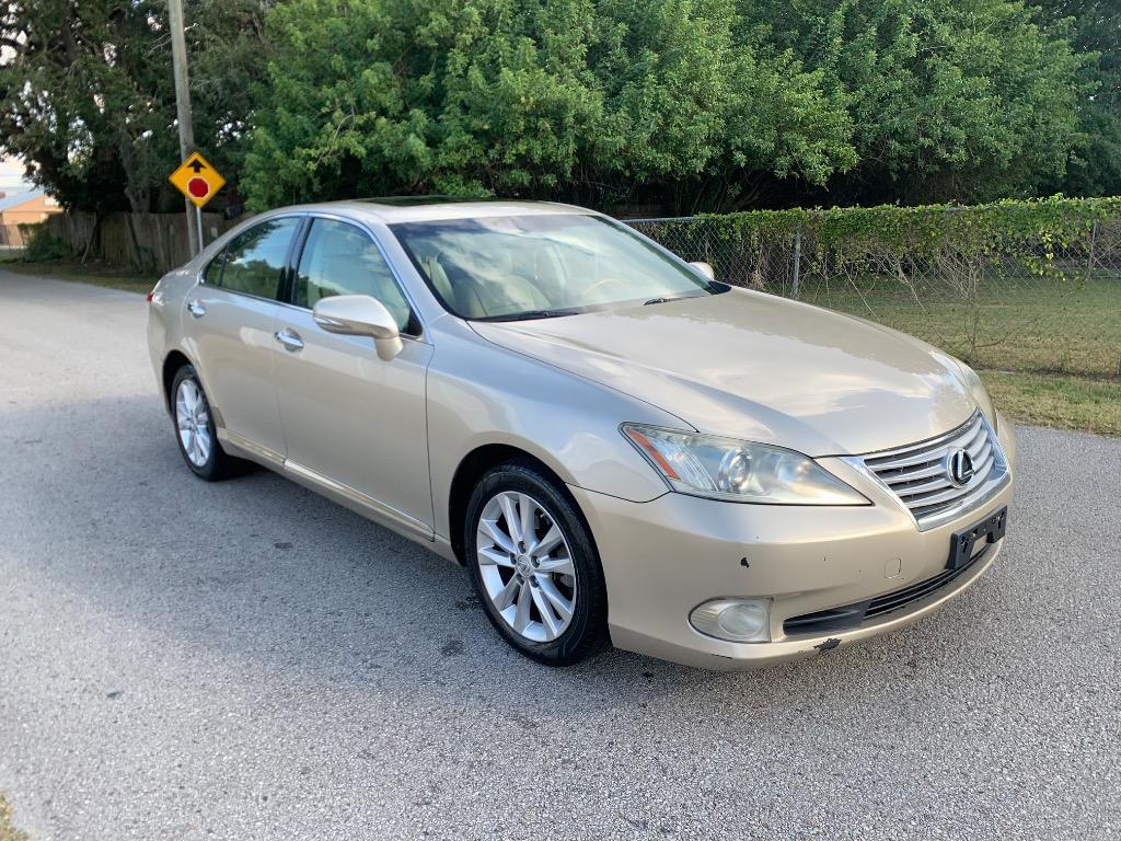 2010 Lexus ES - $5,400